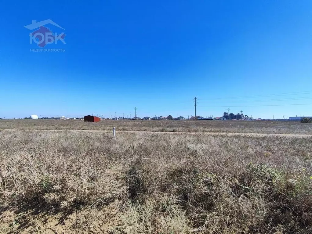Участок в Крым, Сакский район, с. Уютное  (18.61 сот.) - Фото 1