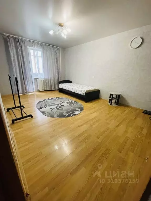 1-к кв. Свердловская область, Екатеринбург ул. Рабочих, 15 (40.0 м) - Фото 0
