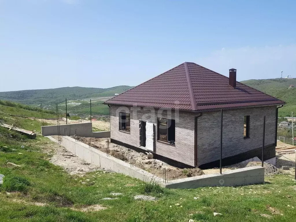 Дом в Краснодарский край, Анапа муниципальный округ, с. Варваровка ул. ... - Фото 0