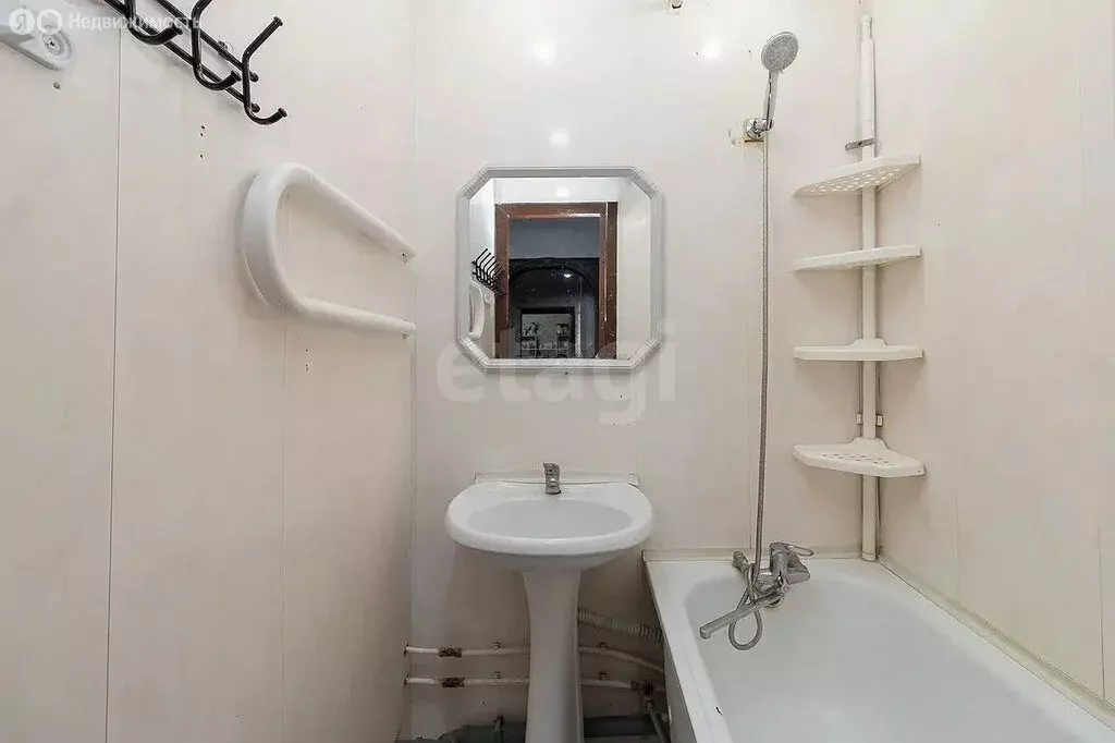 2-комнатная квартира: Тюмень, Минская улица, 5 (44.5 м) - Фото 1