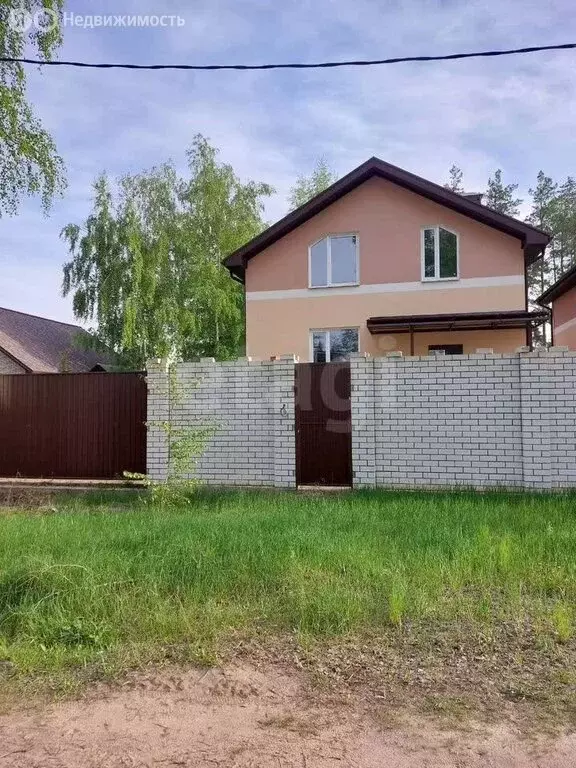 Дом в село Ямное, улица Ленина (270 м) - Фото 2