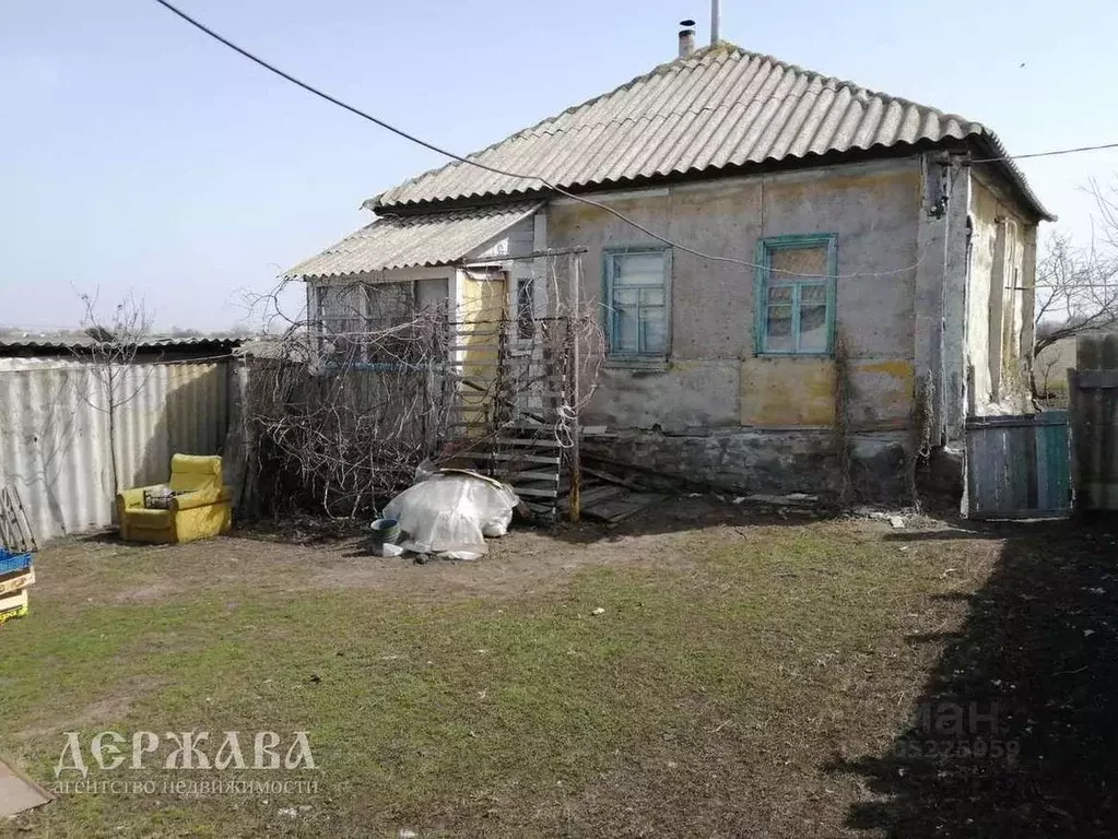 Дом в Белгородская область, Старооскольский городской округ, с. ... - Фото 0