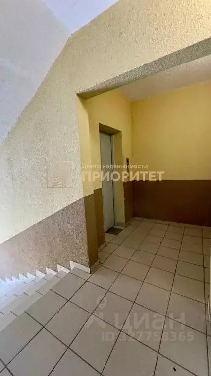 1-к кв. Саха (Якутия), Якутск ул. Каландаришвили, 7/1 (43.7 м) - Фото 2