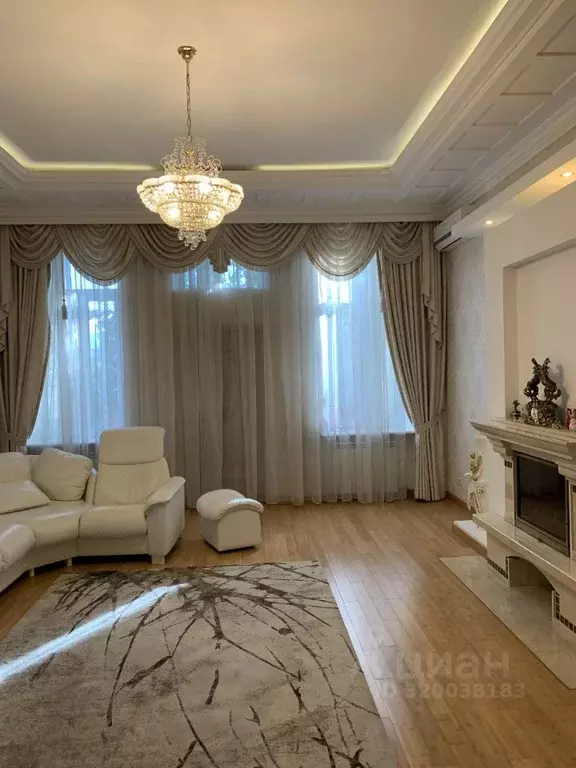 Дом в Северная Осетия, Владикавказ ул. Левченко (550 м) - Фото 1