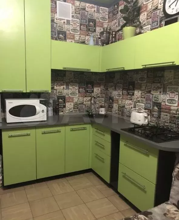 1-к. квартира, 40 м, 1/4 эт. - Фото 0