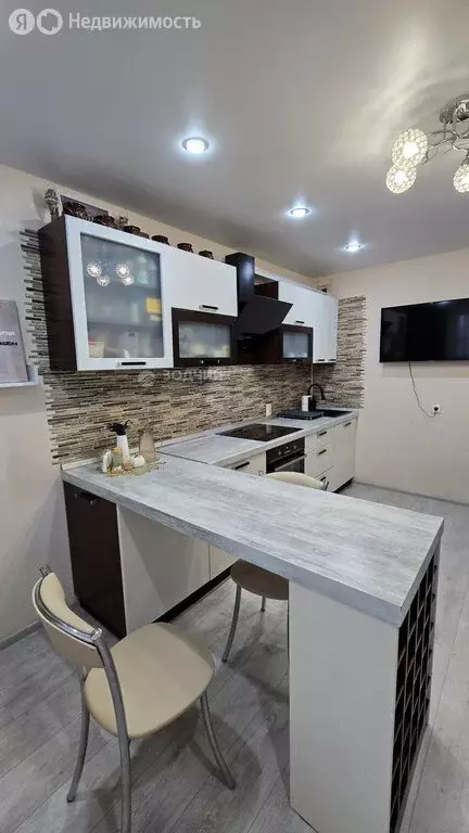 1-комнатная квартира: Чебоксары, улица А.В. Асламаса, 12 (41 м) - Фото 0