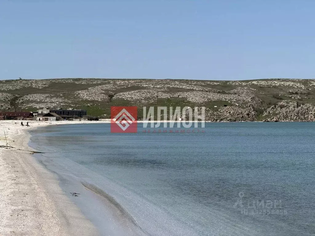 Дом в Крым, Ленинский район, с. Семисотка ул. Южная, 12 (51 м) - Фото 2