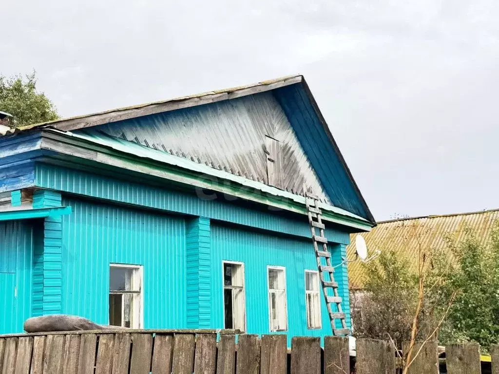 Дом в Башкортостан, Аургазинский район, Батыровский сельсовет, д. ... - Фото 1