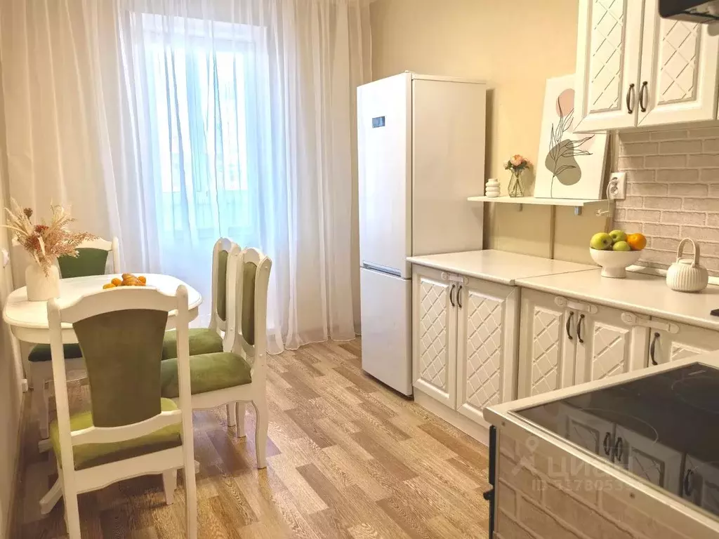2-к кв. Татарстан, Набережные Челны 63-й комплекс, 8 (57.0 м) - Фото 1