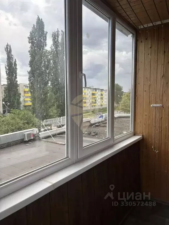 2-к кв. Белгородская область, Старый Оскол Юность мкр, 3 (52.0 м) - Фото 2