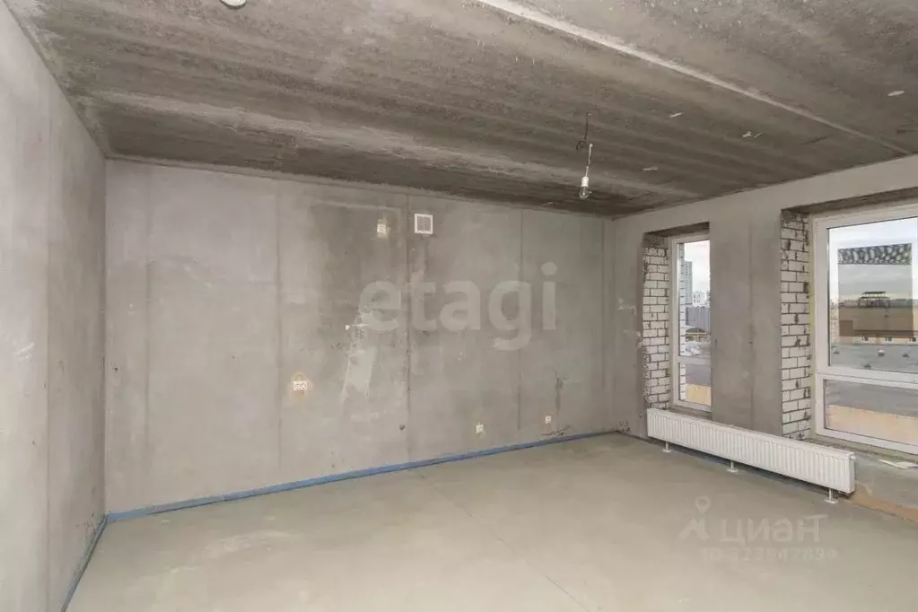 3-к кв. Тюменская область, Тюмень ул. 50 лет Октября, 75к4 (82.1 м) - Фото 1