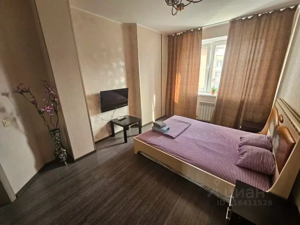 1-к кв. Омская область, Омск просп. Комарова, 14к2 (40.0 м) - Фото 0