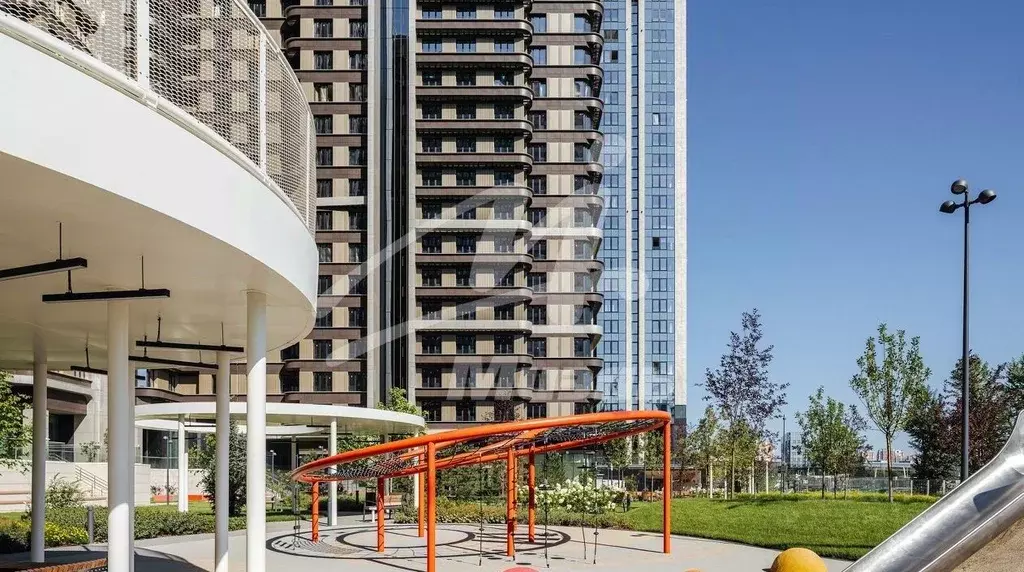 3-к кв. Москва ул. Нижние Мневники, 7 (226.0 м) - Фото 1