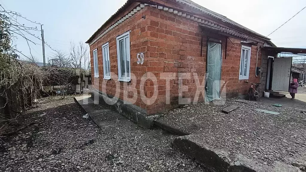 Дом в Краснодарский край, Апшеронск ул. Пушкина, 59 (60 м) - Фото 2
