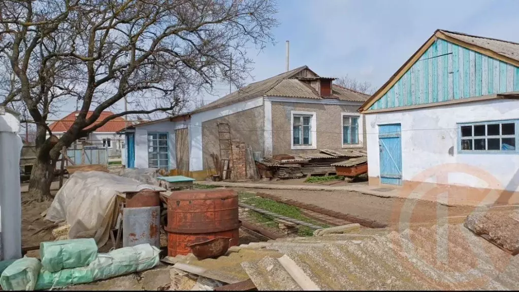 Дом в Крым, Джанкойский район, Завет-Ленинское с/пос, с. Мартыновка ... - Фото 2