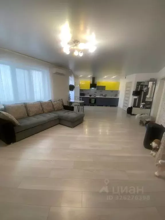 2-к кв. Саратовская область, Энгельс Полиграфическая ул., 85 (65.0 м) - Фото 1