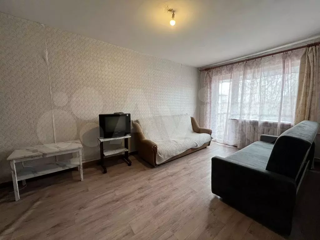 1-к. квартира, 32 м, 4/5 эт. - Фото 0