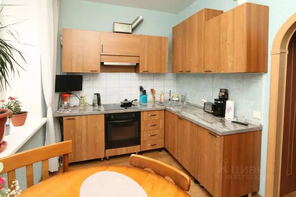 3-к кв. Кемеровская область, Новокузнецк Фестивальная ул., 14 (76.7 м) - Фото 1
