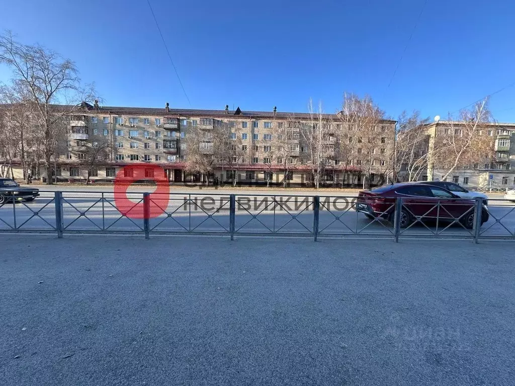 Студия Тюменская область, Тюмень ул. Мельникайте, 63 (13.0 м) - Фото 1