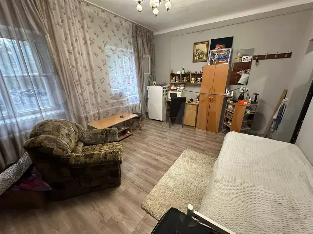 Комната 20 м в 3-к., 2/3 эт. - Фото 0