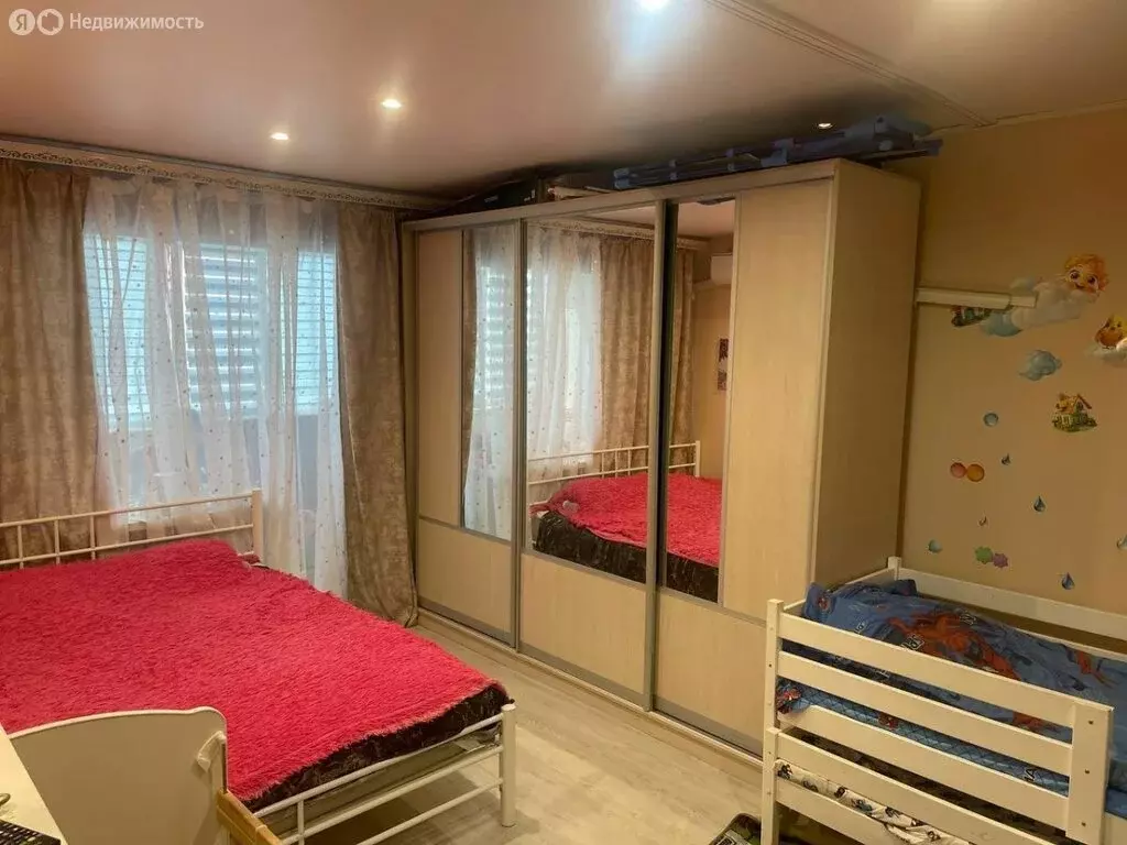 2-комнатная квартира: Новокуйбышевск, улица Дзержинского, 35А (50 м) - Фото 0