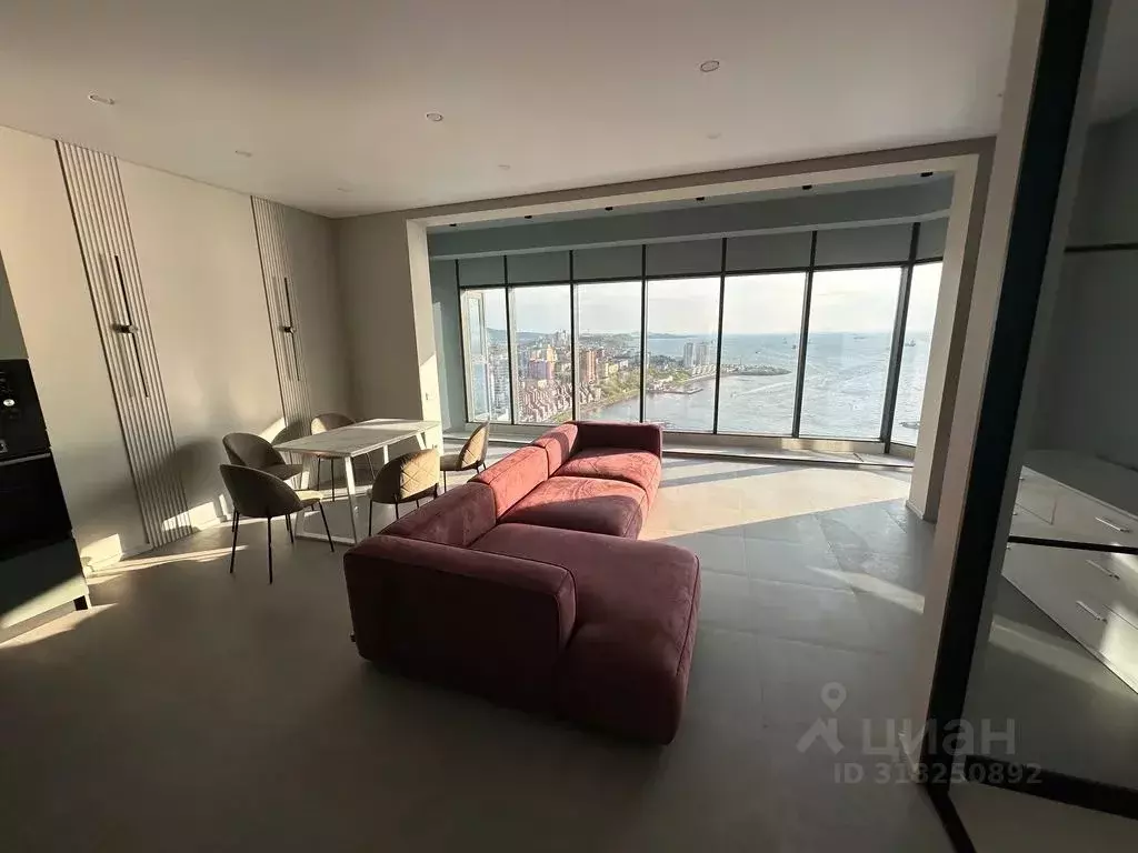 3-к кв. Приморский край, Владивосток ул. Арсеньева, 2А (90.0 м) - Фото 1