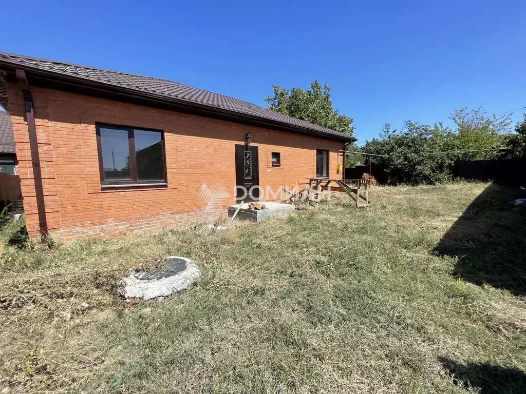 Дом в Ростовская область, Новочеркасск Малиновый пер., 41 (100 м) - Фото 1