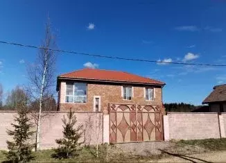 Дом в Ленинградская область, Гатчинский район, Сиверский городской ... - Фото 0