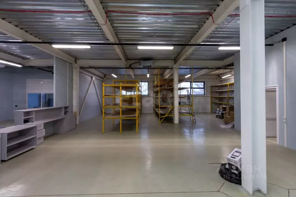 Помещение свободного назначения в Красноярский край, Красноярск ... - Фото 1