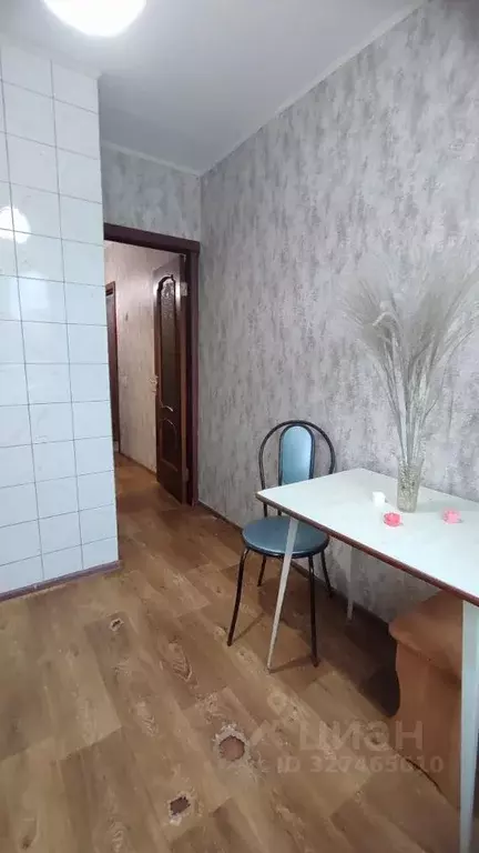 1-к кв. Саратовская область, Саратов Буровая ул., 9 (32.9 м) - Фото 2