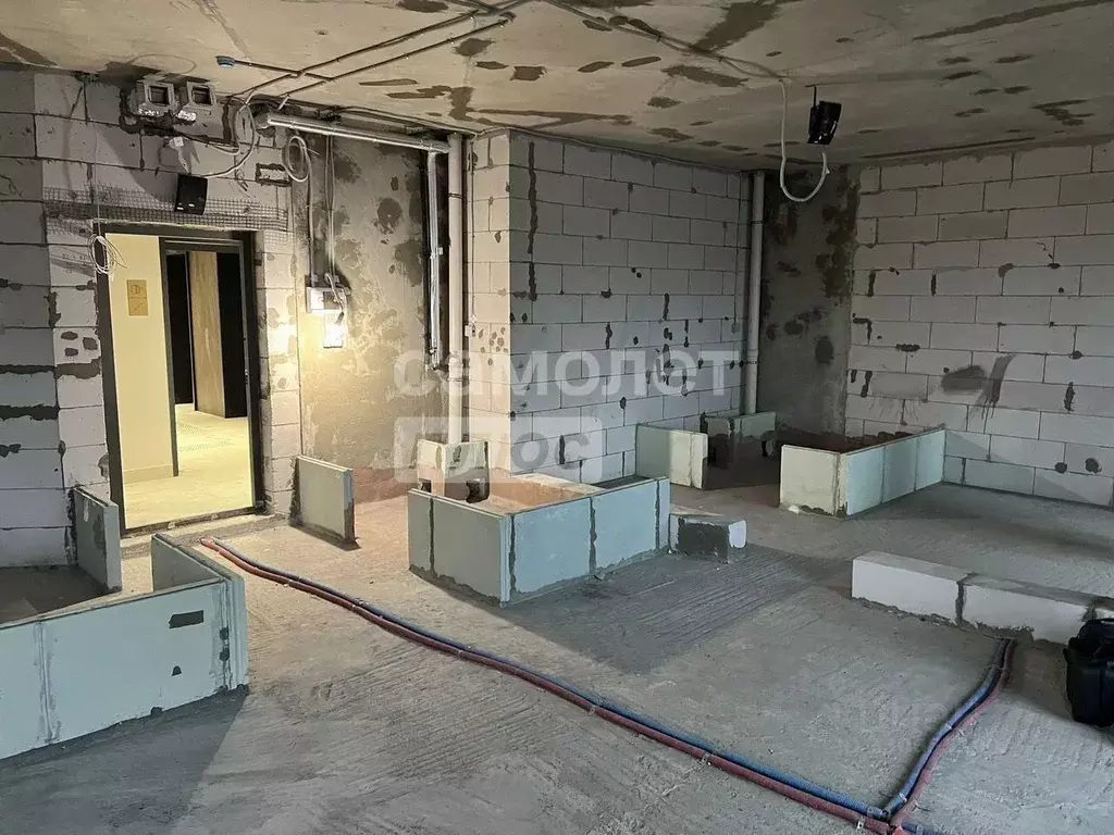 2-к кв. Москва ул. Эдуарда Стрельцова, 2к1 (81.4 м) - Фото 0