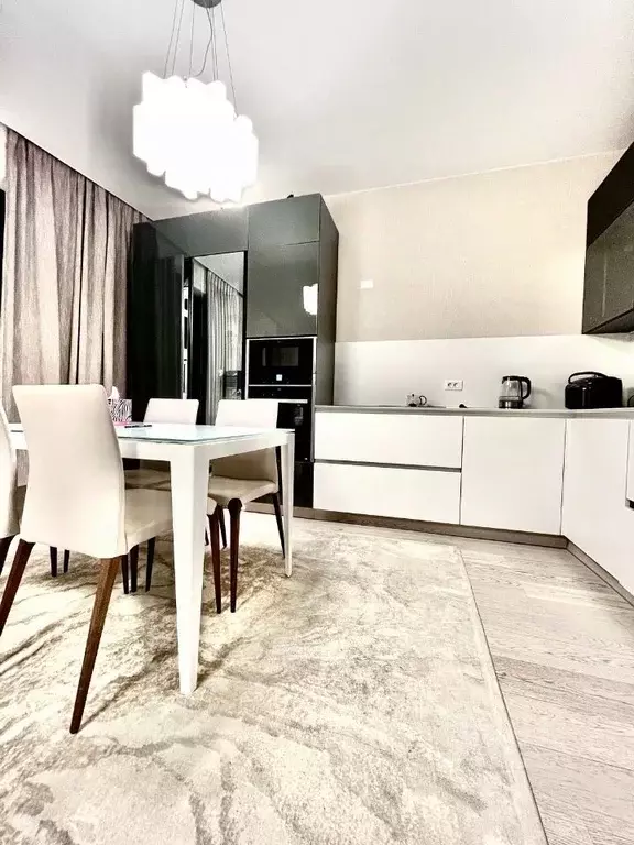 3-к кв. Свердловская область, Екатеринбург ул. Гоголя, 18 (100.0 м) - Фото 1