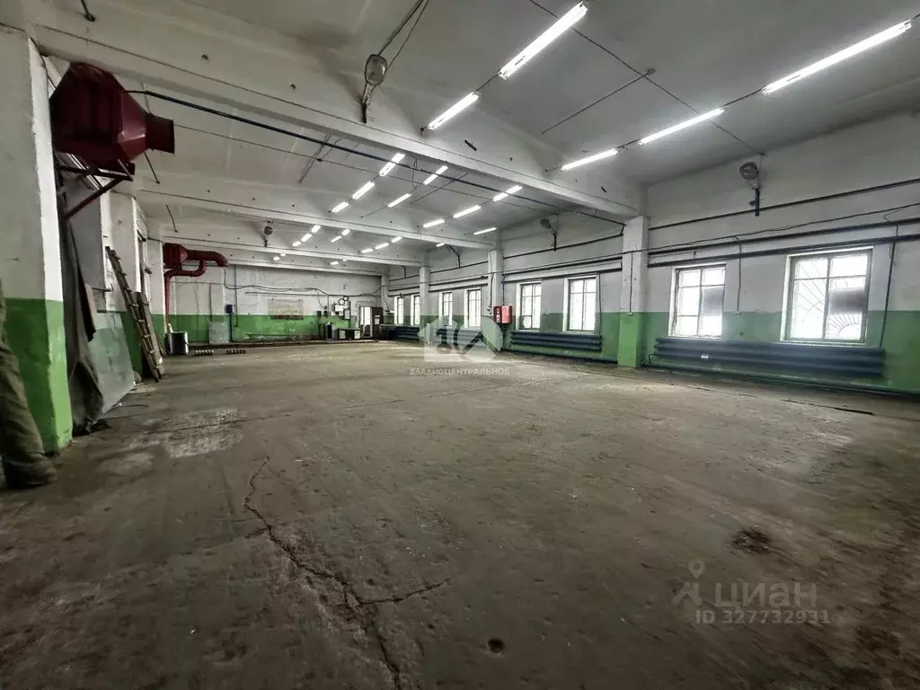 Склад в Новосибирская область, Новосибирск Комбинатская ул., 1 (489 м) - Фото 2