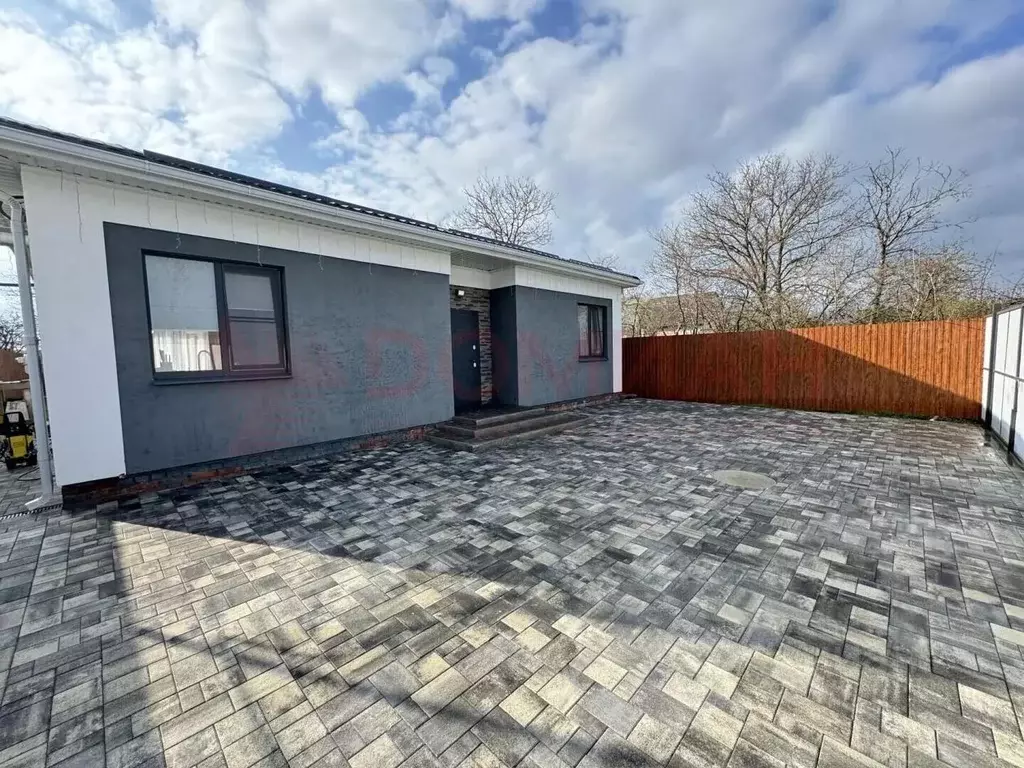 Дом в Ростовская область, Новочеркасск ул. Изобильная, 73 (99 м) - Фото 1