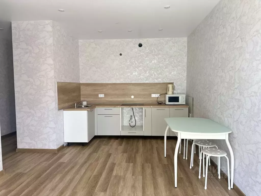 2-к кв. Тюменская область, Тюмень ул. Василия Малкова, 7 (58.56 м) - Фото 2