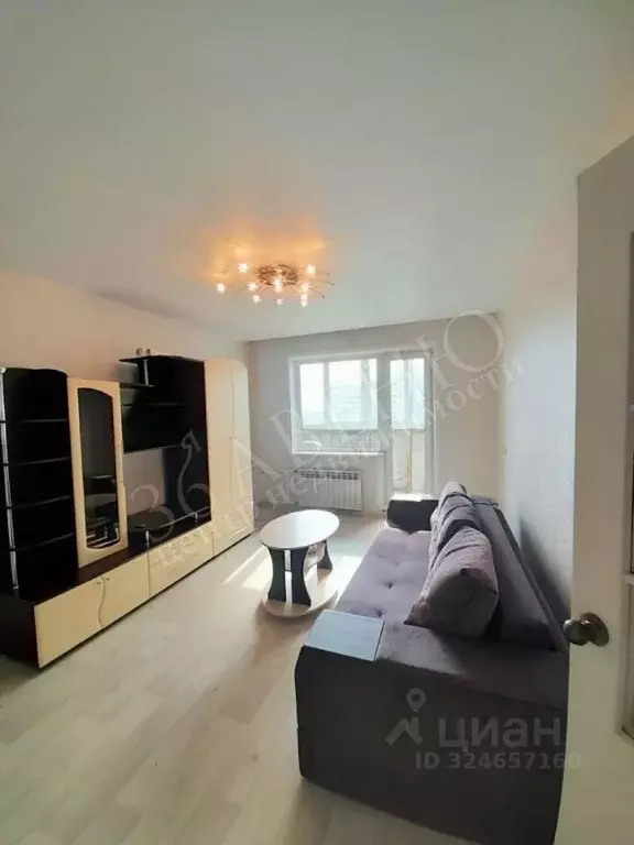 1-к кв. Воронежская область, Воронеж ул. Генерала Лизюкова, 72 (37.7 ... - Фото 1