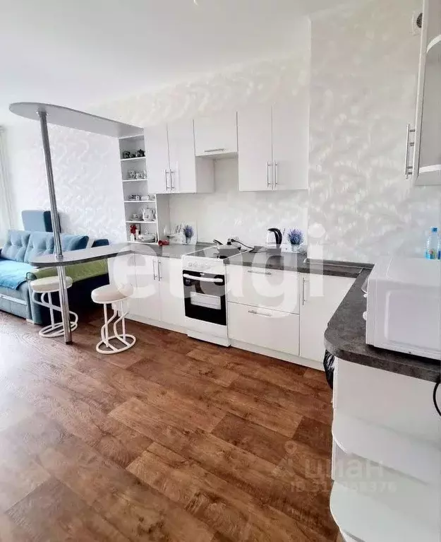 2-к кв. Красноярский край, Красноярск ул. Калинина, 41В (50.2 м) - Фото 0