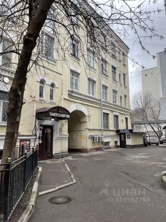 Комната Москва 2-я Брестская ул., 39С3 (10.5 м) - Фото 1