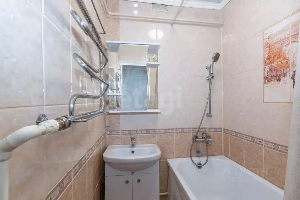 2-к кв. Омская область, Омск Городок Нефтяников мкр, ул. ... - Фото 1