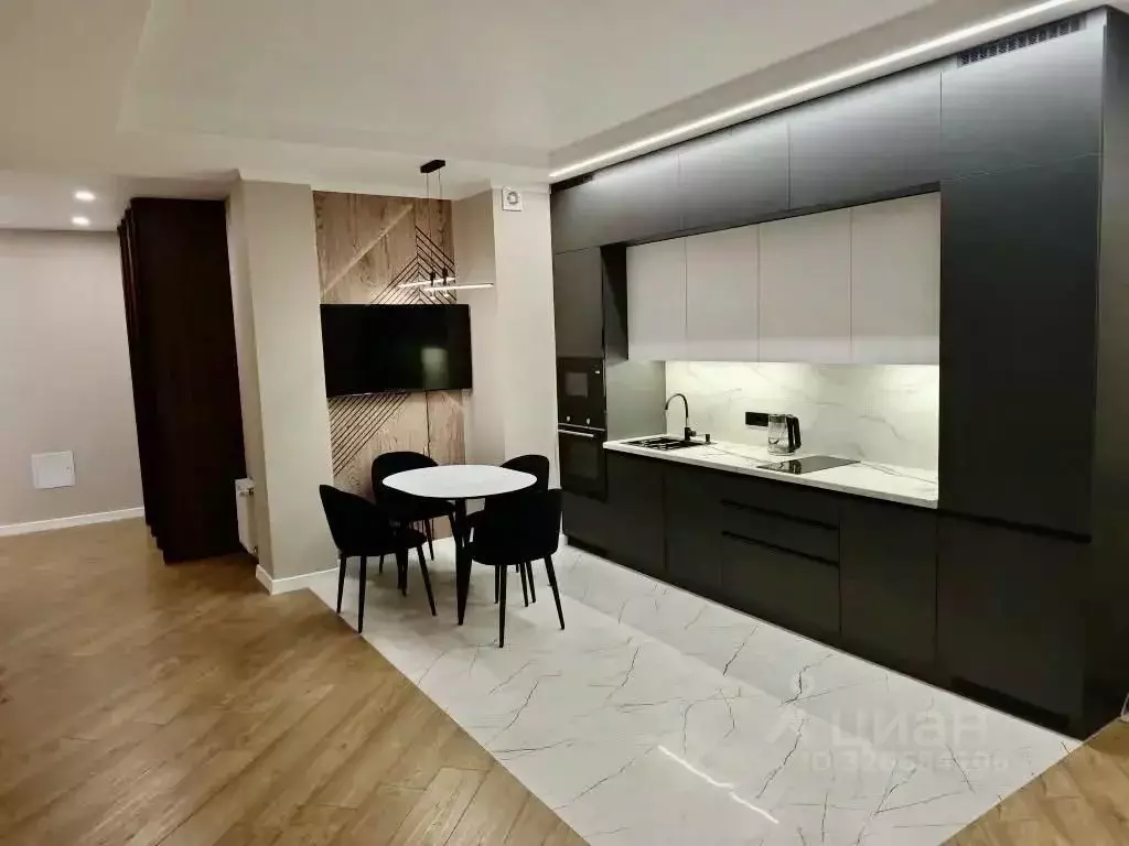 2-к кв. Крым, Ялта ул. Таврическая, 2Б (84.2 м) - Фото 1