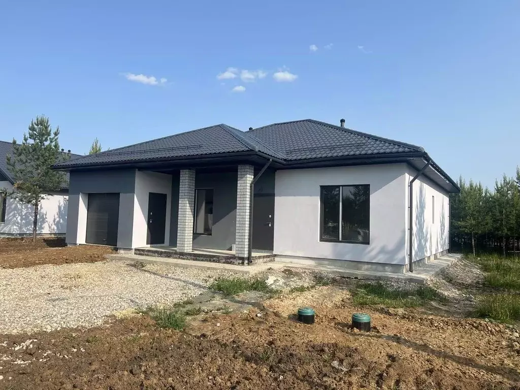 Дом в Свердловская область, Белоярский муниципальный округ, пос. ... - Фото 1