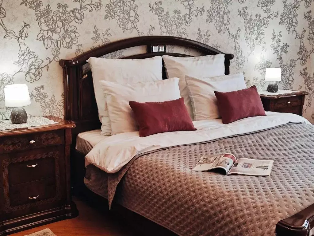 2-к кв. Белгородская область, Белгород ул. Буденного, 17в (70.0 м) - Фото 0
