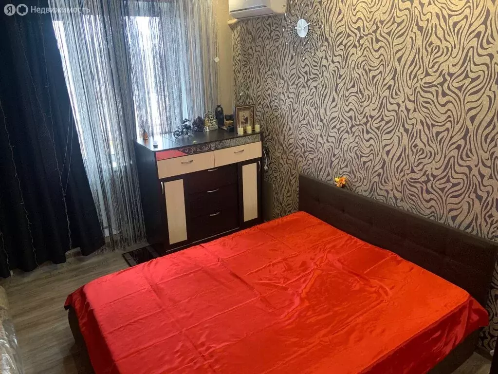 2-комнатная квартира: Волгоград, район Семь Ветров, бульвар 30-летия ... - Фото 2