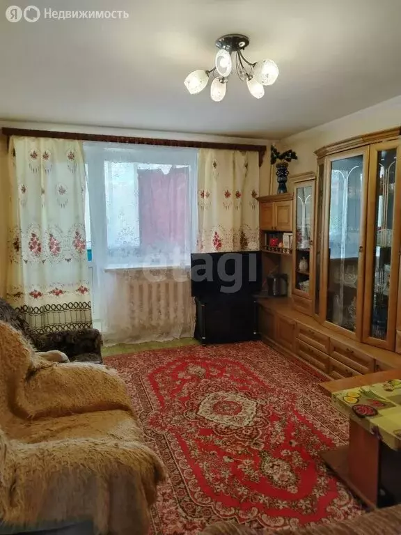 3-комнатная квартира: Кемерово, улица Патриотов, 29 (56.8 м) - Фото 1