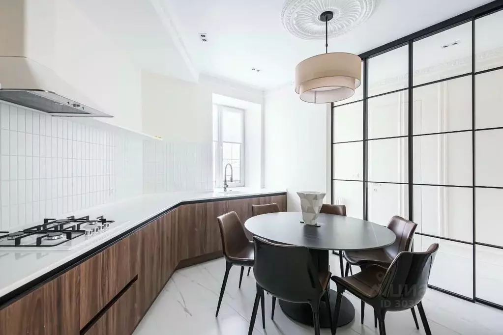 Квартира, 4 комнаты, 132 м - Фото 0