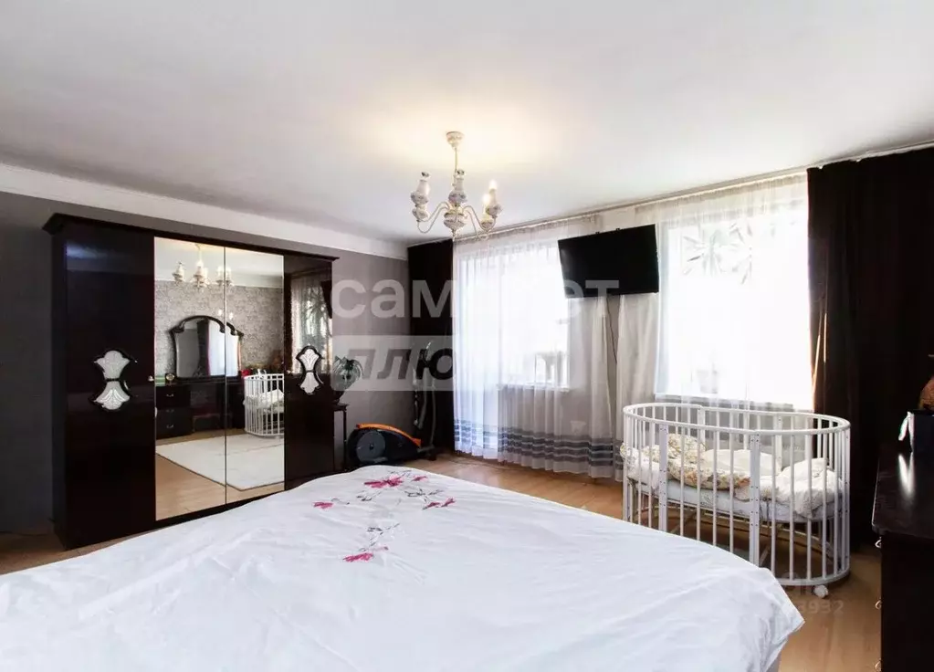 4-к кв. Томская область, Томск Сибирская ул., 83Б (118.0 м) - Фото 1