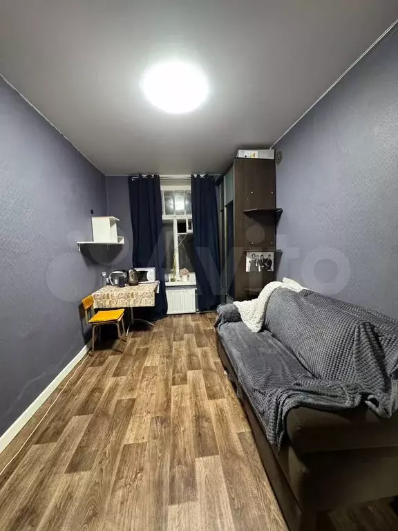 Комната 13,2 м в 6-к., 4/6 эт. - Фото 0