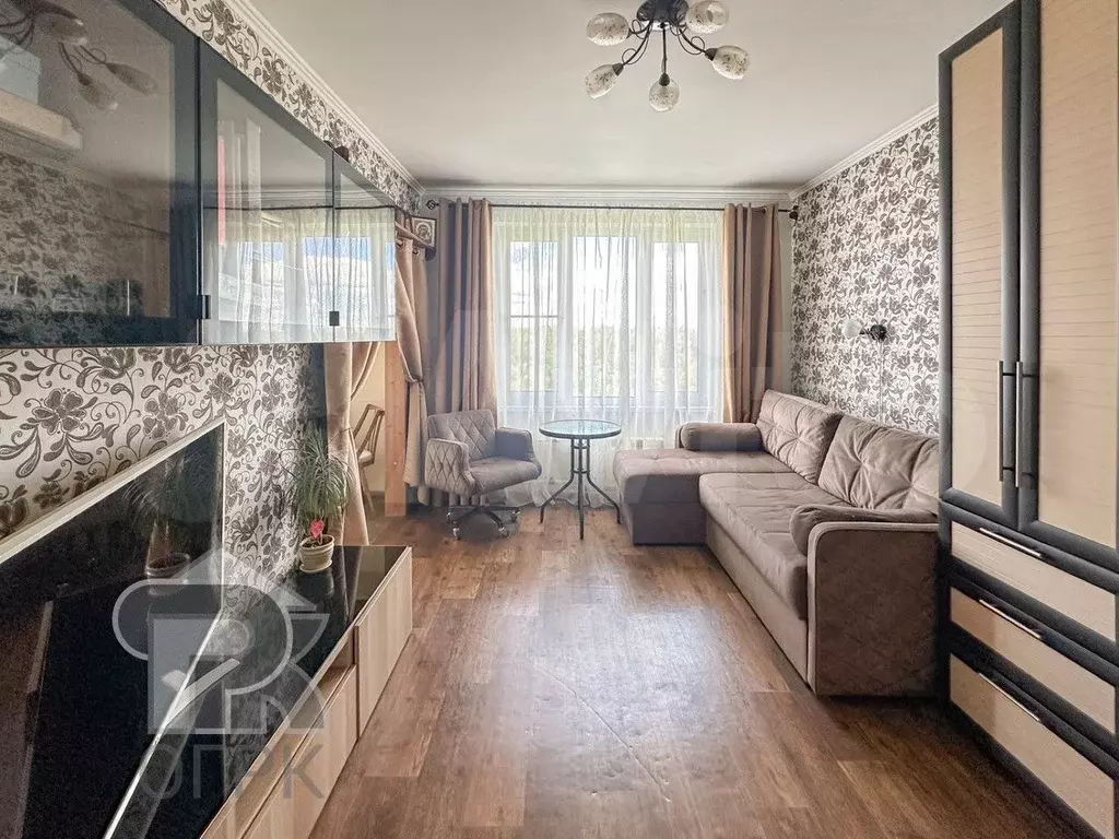 3-к. квартира, 50 м, 9/9 эт. - Фото 0