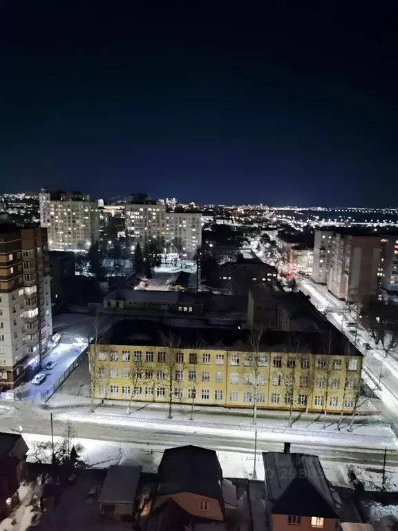 2-к кв. Брянская область, Брянск ул. Луначарского, 7А (72.0 м) - Фото 1