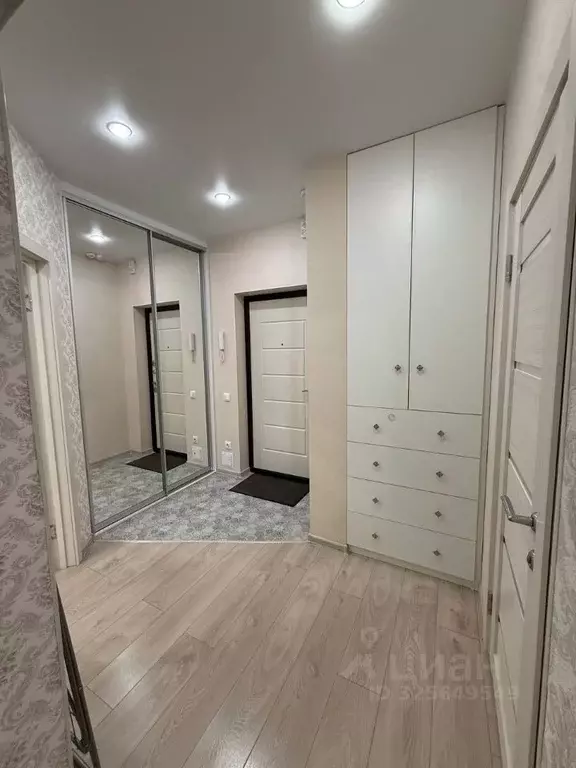 1-к кв. Омская область, Омск Взлетная ул., 13/1 (37.0 м) - Фото 1